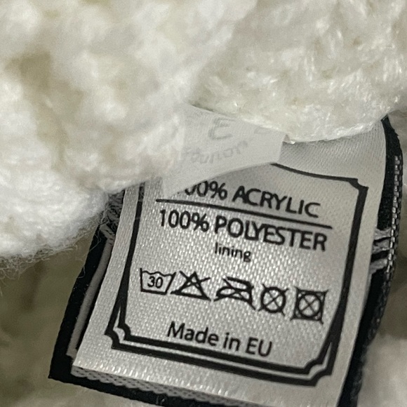 Sabbot Golf Hat - Picture 4 of 4